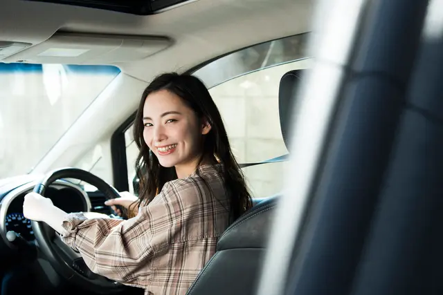 車の免許更新のとき カラコンで行くのはセーフ メガネやクリアレンズがない時の対処方法は ロカコン ロカコン